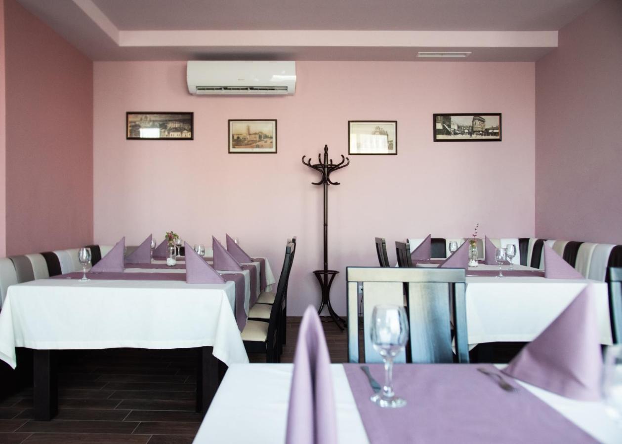 Hotel Vanilla, Varna - Free Parking Luaran gambar