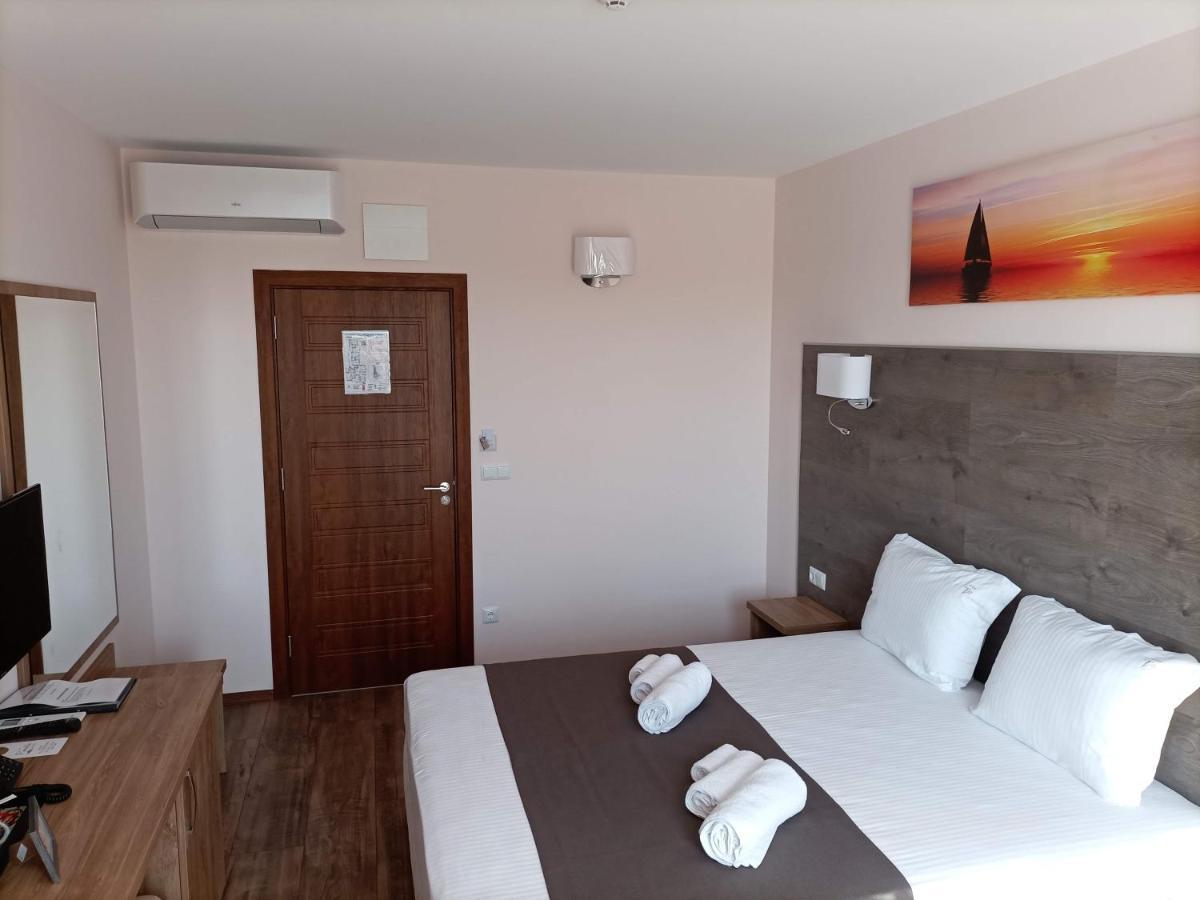 Hotel Vanilla, Varna - Free Parking Luaran gambar