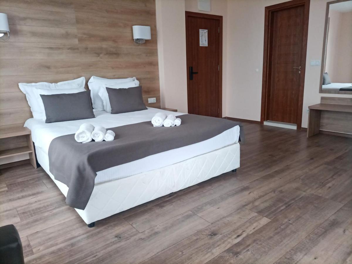 Hotel Vanilla, Varna - Free Parking Luaran gambar